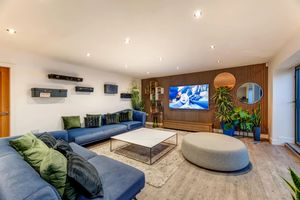 Photo 12- click for photo gallery